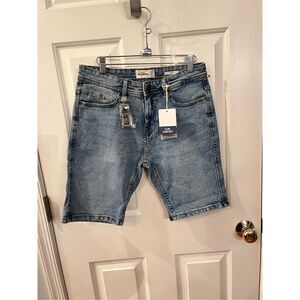 Pull & Bear Slim Comfort Den Shorts sz 31 NWT